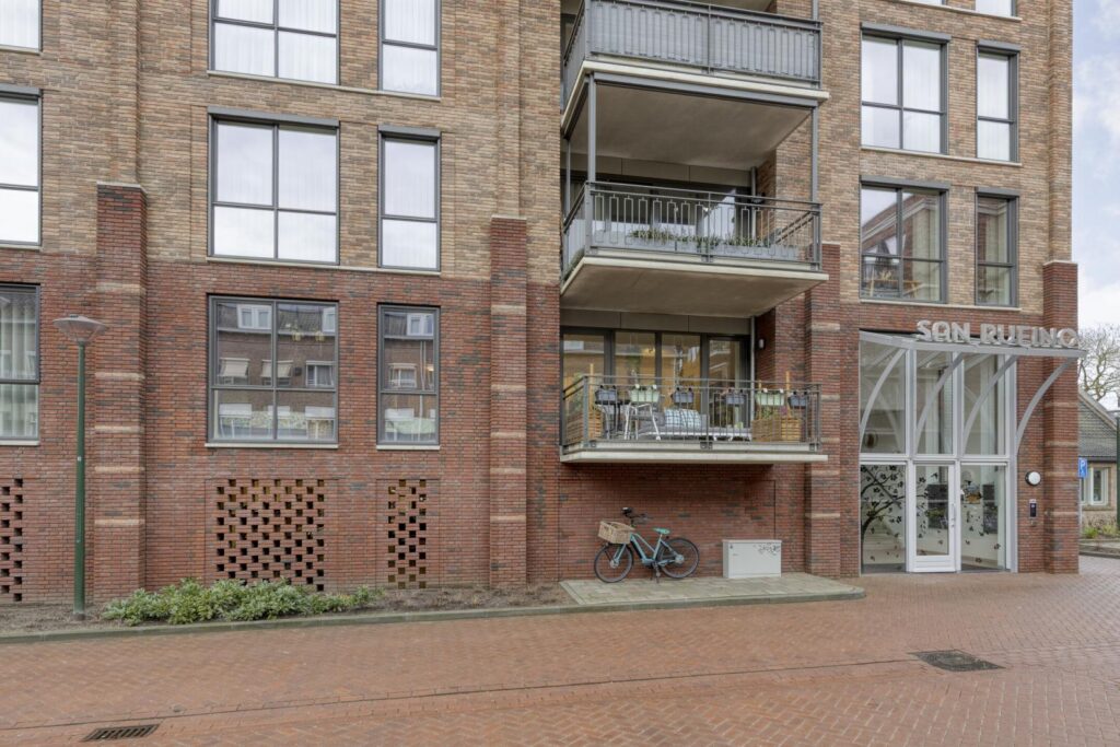 Kloosterhof 1-01
