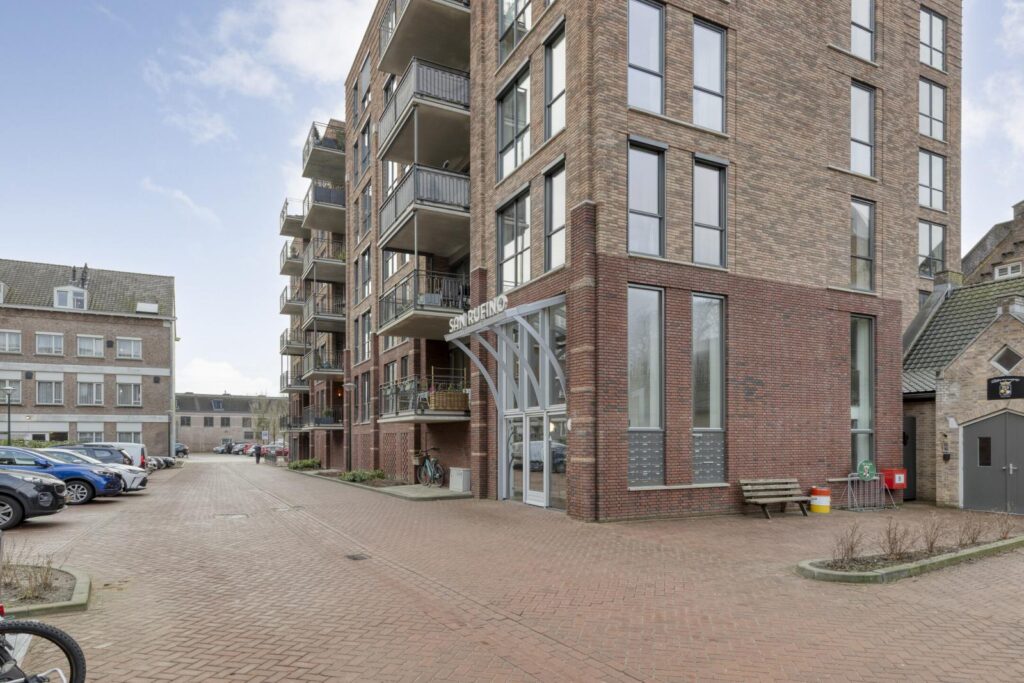 Kloosterhof 1-01